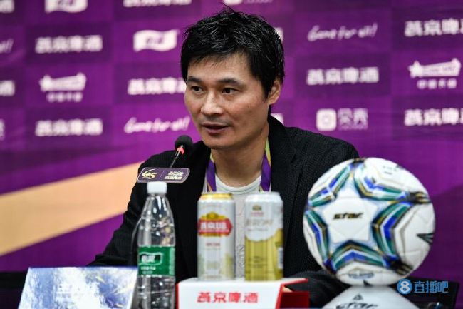 英媒footballtransfers的独家报道，阿森纳不会再继续尝试引进奥斯梅恩，而切尔西会继续尝试引进奥斯梅恩。